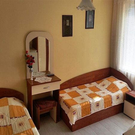Guest House Konomaevi Sozopol Extérieur photo